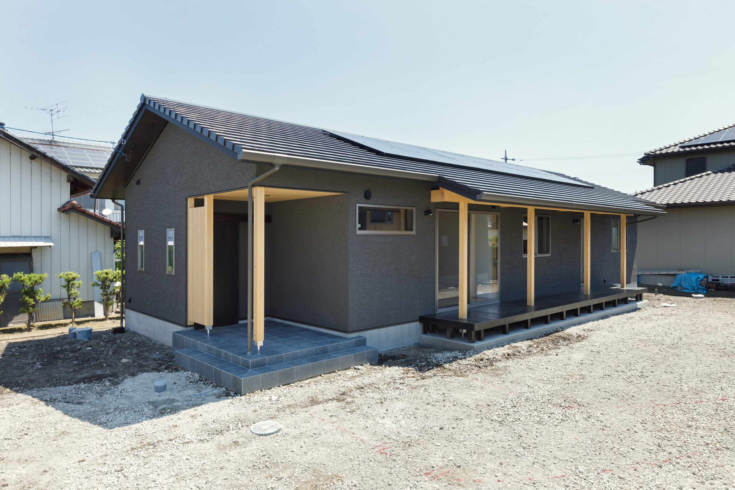 心から安らぐ、自然素材の平屋 アイチャッチ