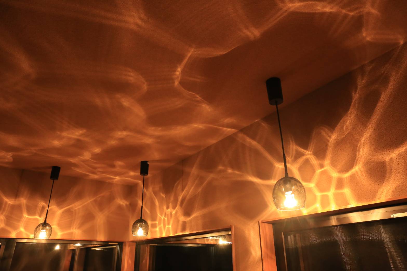 2Fホールの照明